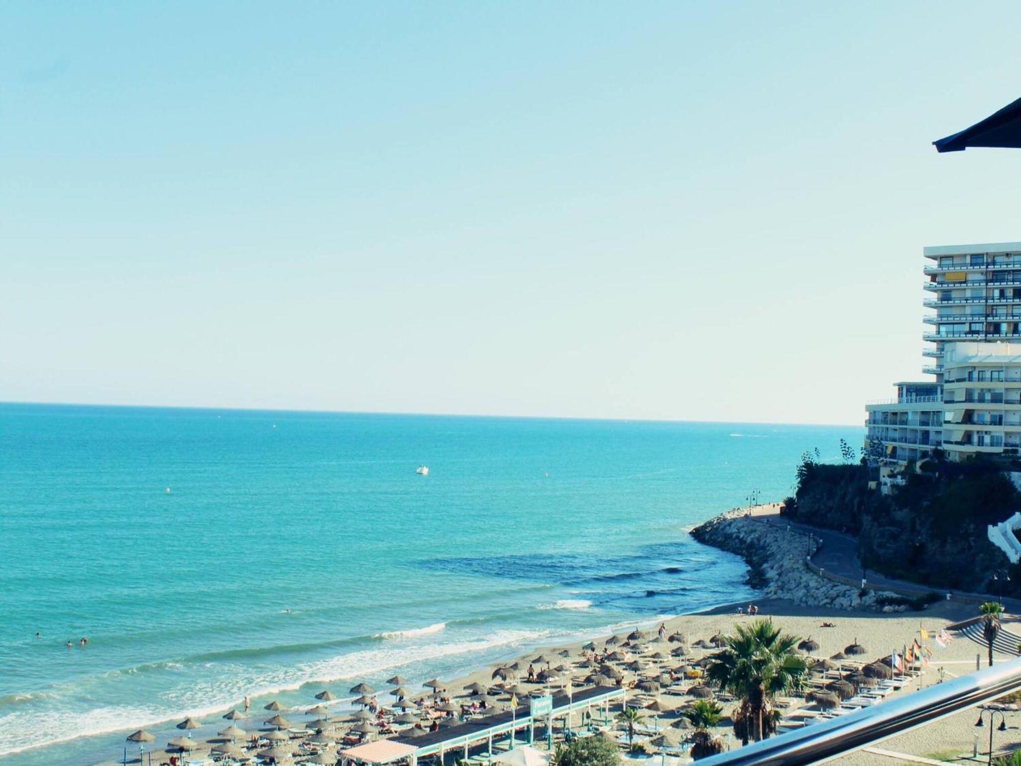 Esplendido Apartamento A Pie De Playa En 토레몰리노스 외부 사진